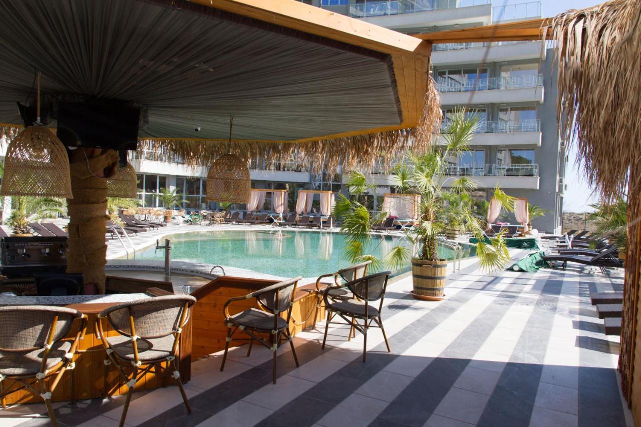 Apart Allure Dobi Aparthotel Primorsko Exteriör bild