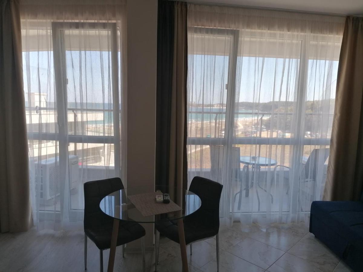 Apart Allure Dobi Aparthotel Primorsko Exteriör bild